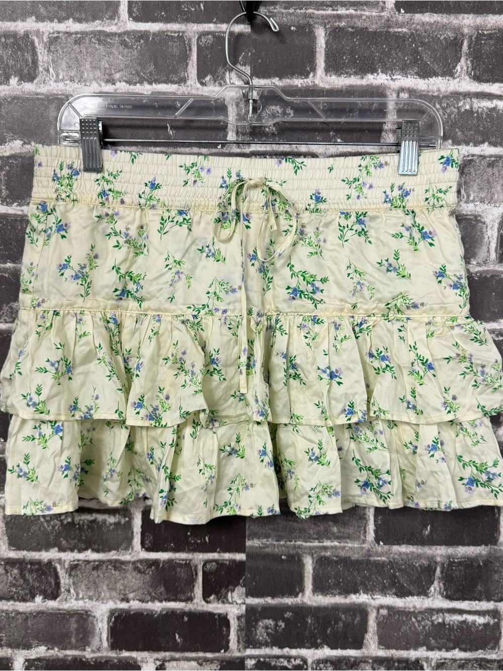 NWT Pink by Victoria’s Secret mini skirt white blue green floral ruffles layered